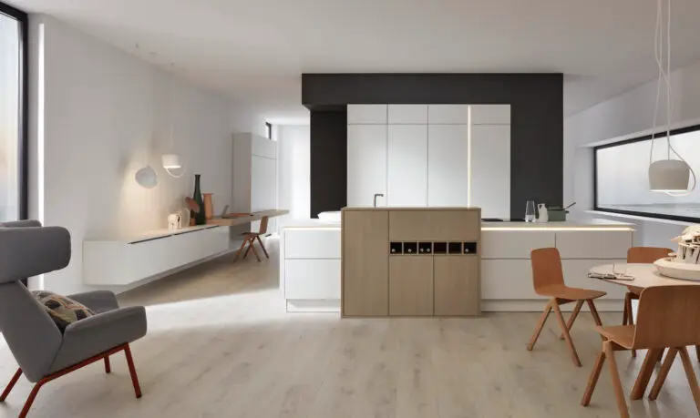 Nolte neoLEAF sand ash kitchen with Soft Lack white soft matt units